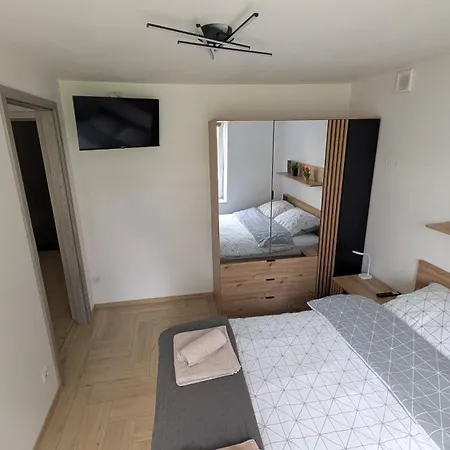 Centrum Bal Apartment-3